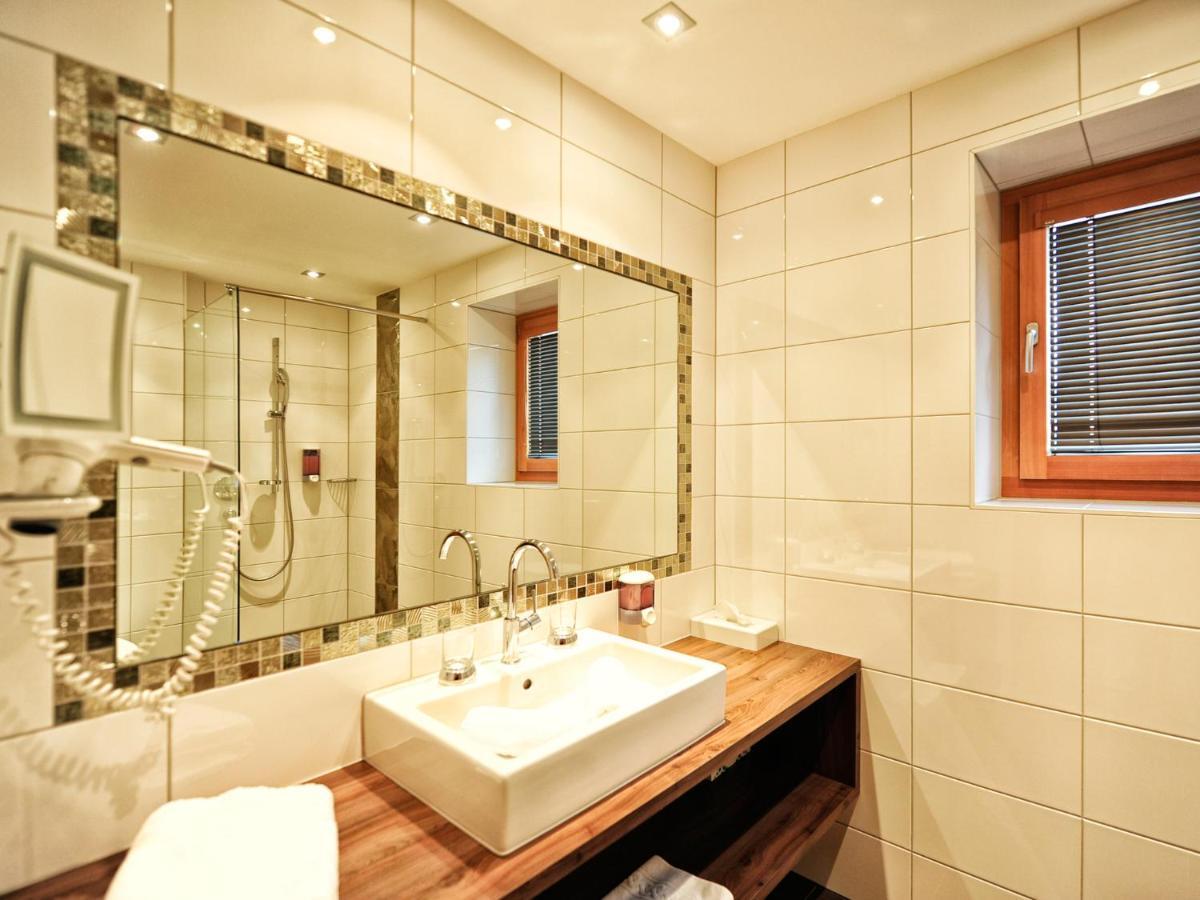 Hotel Garni Alpenland Ischgl Esterno foto