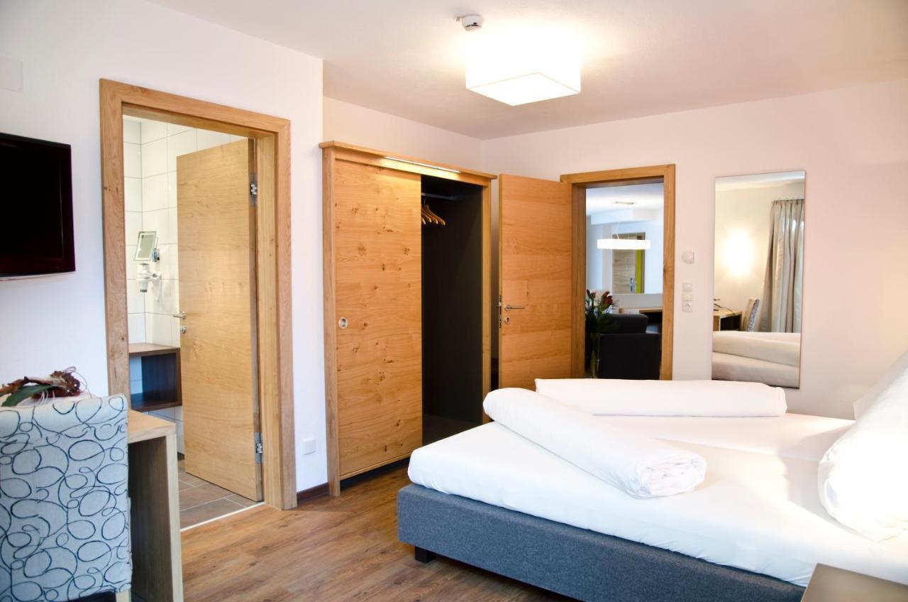 Hotel Garni Alpenland Ischgl Esterno foto